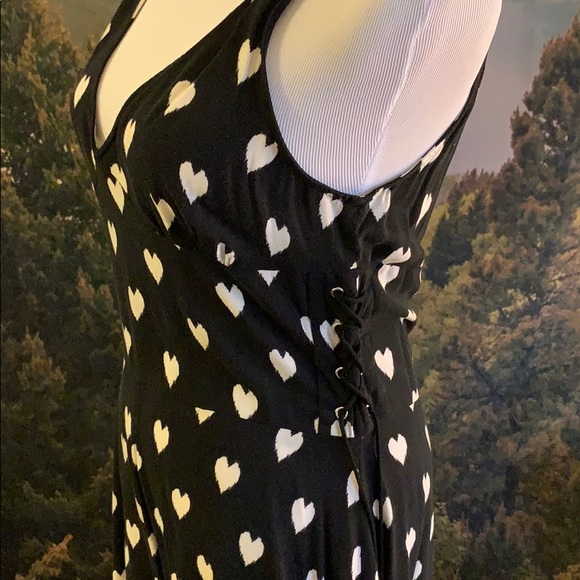 B&W heart romper - Picture 2 of 4